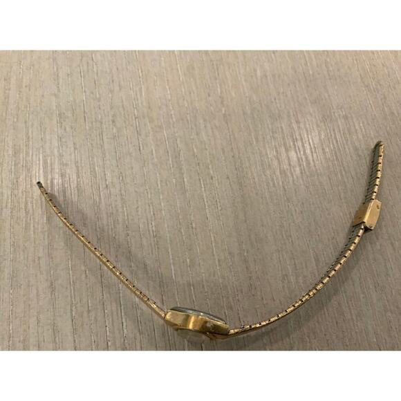 Waltham Ladies Gold Watch - Picture 2 of 7